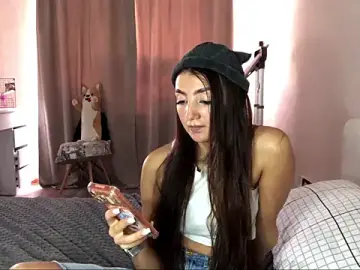 Ellya_  live sex cam