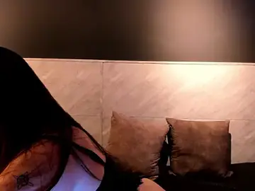 LadyNox  live sex cam
