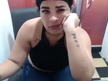 Laura_hottt  live sex cam