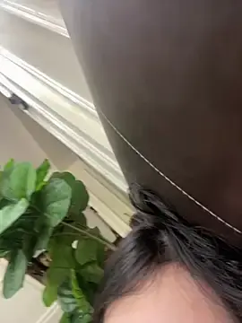 Miumiu0305  live sex cam