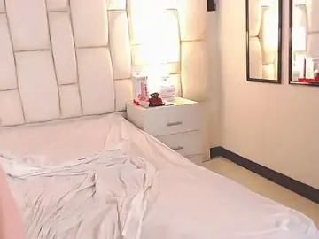 ValuFooster  live sex cam