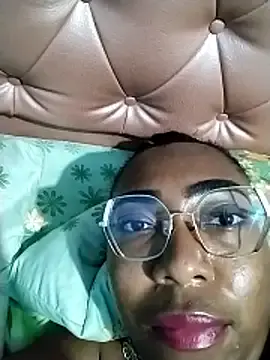 Dirtyvictoria  live sex cam