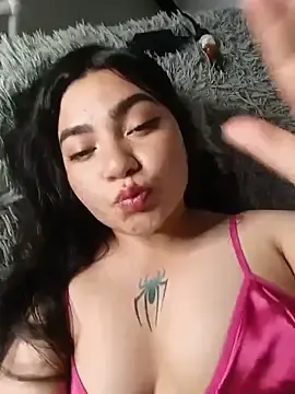 Emma_baker05  live sex cam