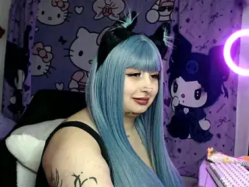 Lussyevans24  live sex cam