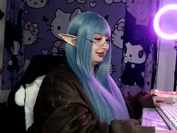 Lussyevans24  live sex cam