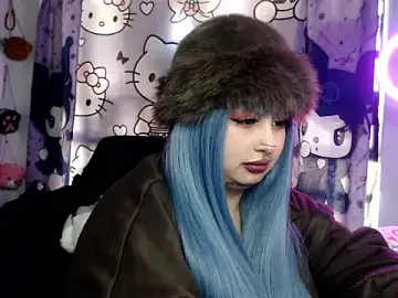 Lussyevans24  live sex cam
