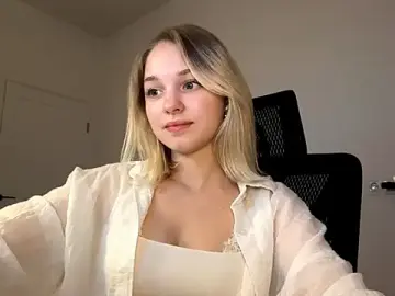 EveryoneEve  live sex cam