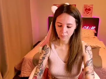 MiaGraham1  live sex cam