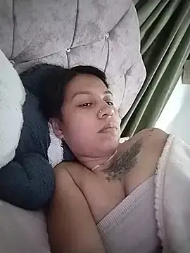 Tiphanydirty3  live sex cam