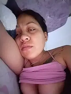 Tiphanydirty3  live sex cam