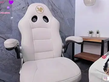 Aria_paul  live sex cam