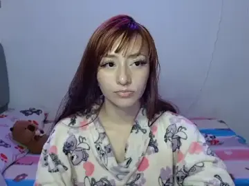 Iris__ares_  live sex cam