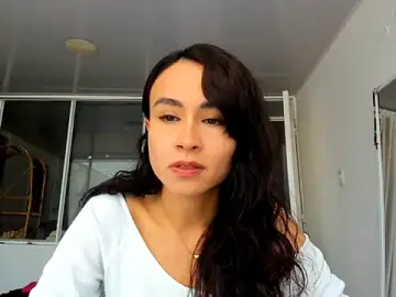 Reme_ark23  live sex cam