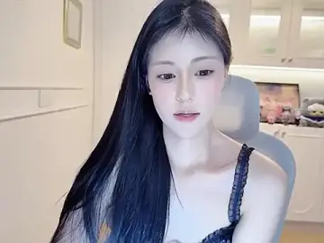 Xxxlovexiner  live sex cam