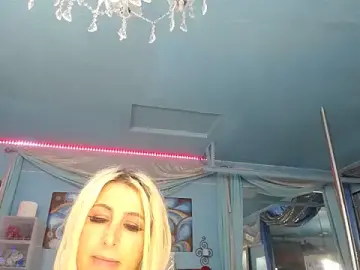 ADRIANNA_FOX  live sex cam