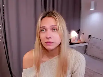 AnnaSwendon  live sex cam