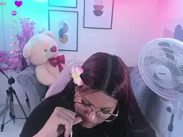 Charlotte_stoone  live sex cam