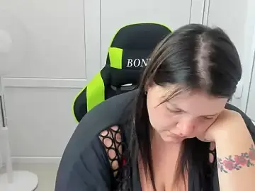 MargaretDark  live sex cam