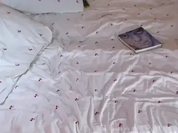 Q_T_pie  live sex cam