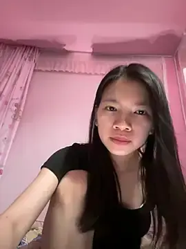 Drieevisexxx  live sex cam