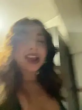 LilithVelovva  live sex cam