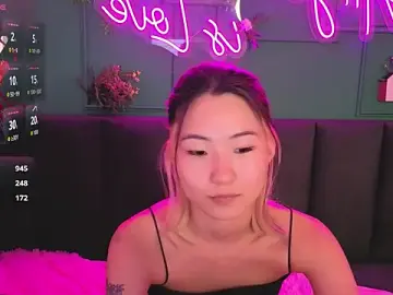 Runi_Asian  live sex cam