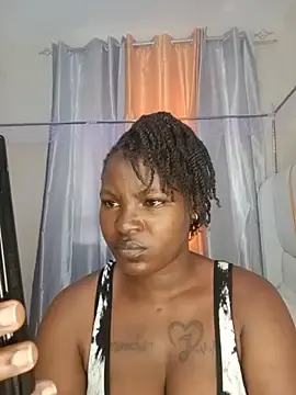 TrishaKalid  live sex cam