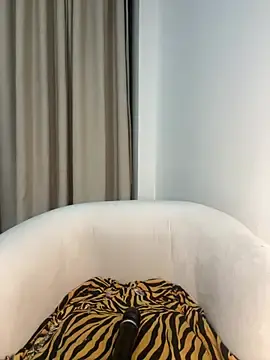 Hot_daily  live sex cam
