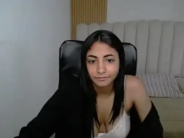 Shaneelle  live sex cam