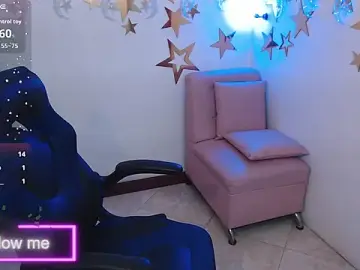 Sofiia_davis23  live sex cam