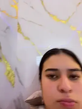 Valkiria77_Eup  live sex cam