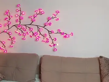 Your-Night-Fury  live sex cam