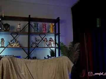 Careful_i_bite_nya  live sex cam