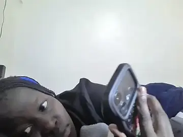 Sweetmommak  live sex cam