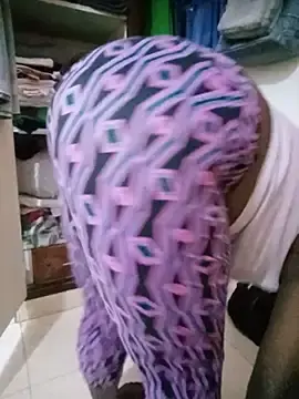 Zainabsmile  live sex cam