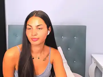 CarlaLovely  live sex cam