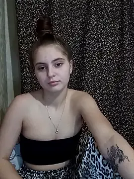 Cherry_miss  live sex cam