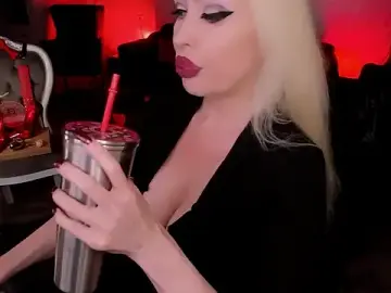 FinDomGod  live sex cam