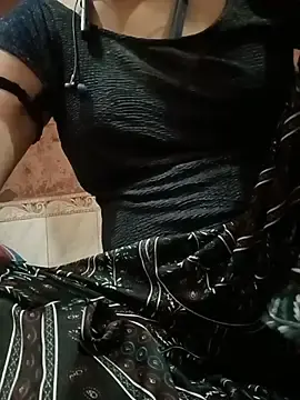 Miss-cutee  live sex cam