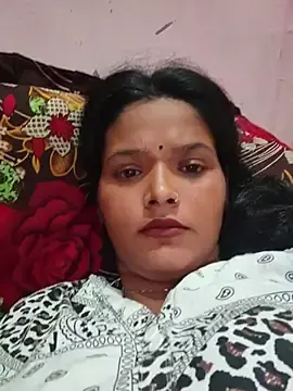 Miss-cutee  live sex cam