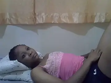 Prettie_maya48  live sex cam