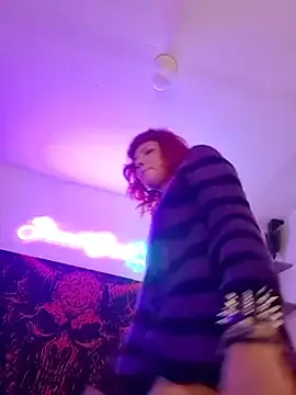 Sarah-Stoner  live sex cam