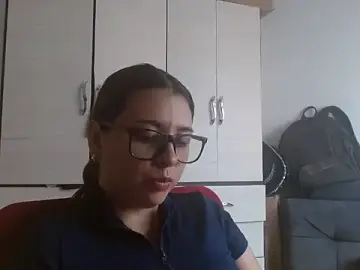 Lolitasweeet  live sex cam