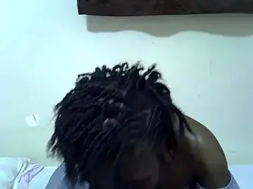 Pointie_bloomy  live sex cam