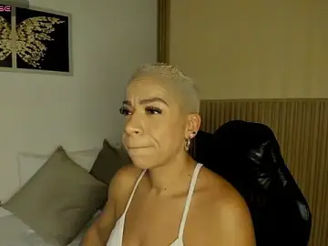 Summer_night_  live sex cam