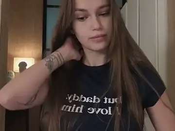 Tootightwithbra  live sex cam