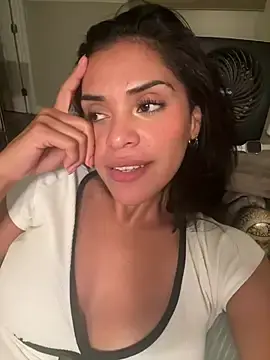 Camilachange  live sex cam