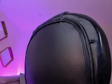 GiaFerrara  live sex cam