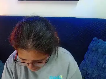 Linda_banks_  live sex cam
