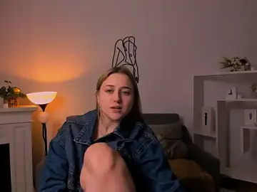 Lulu___Moon  live sex cam